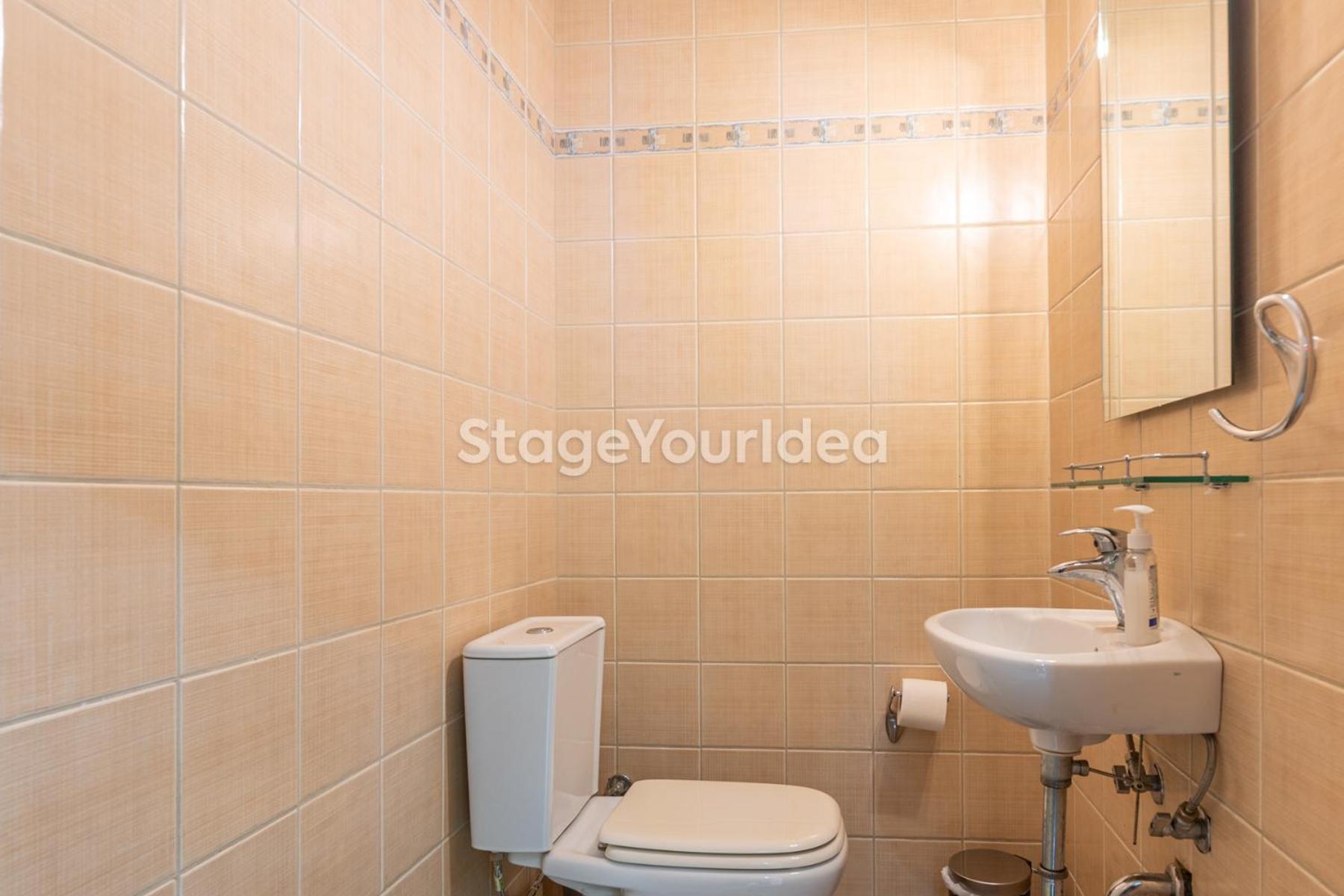 Luxury Appartment, Only 7 Minutes From Thessaloniki Airport And 15 Minutes From City Center ,For 8-23 People Also For Gatherings And Parties Neon Rysion Exteriör bild