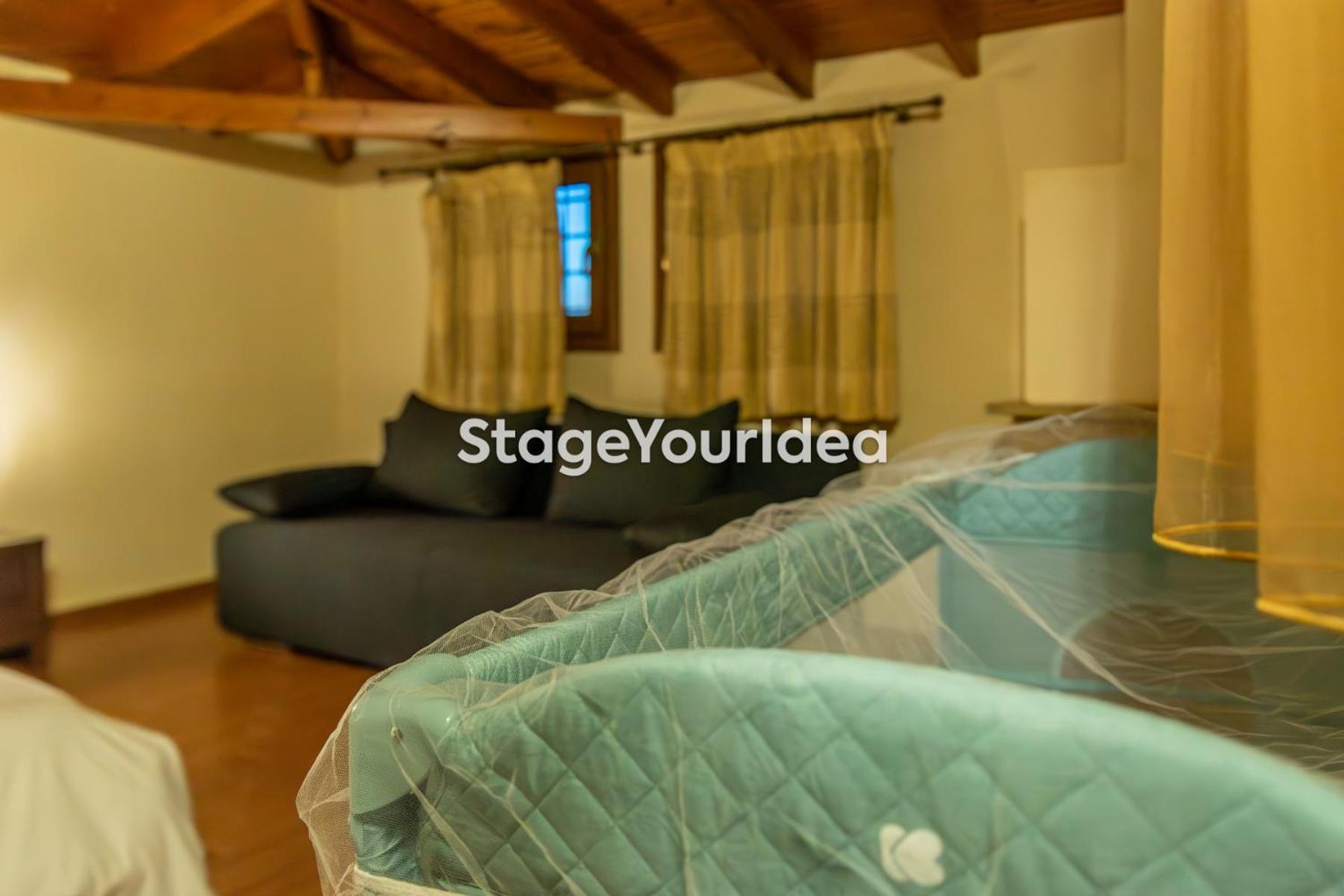 Luxury Appartment, Only 7 Minutes From Thessaloniki Airport And 15 Minutes From City Center ,For 8-23 People Also For Gatherings And Parties Neon Rysion Exteriör bild