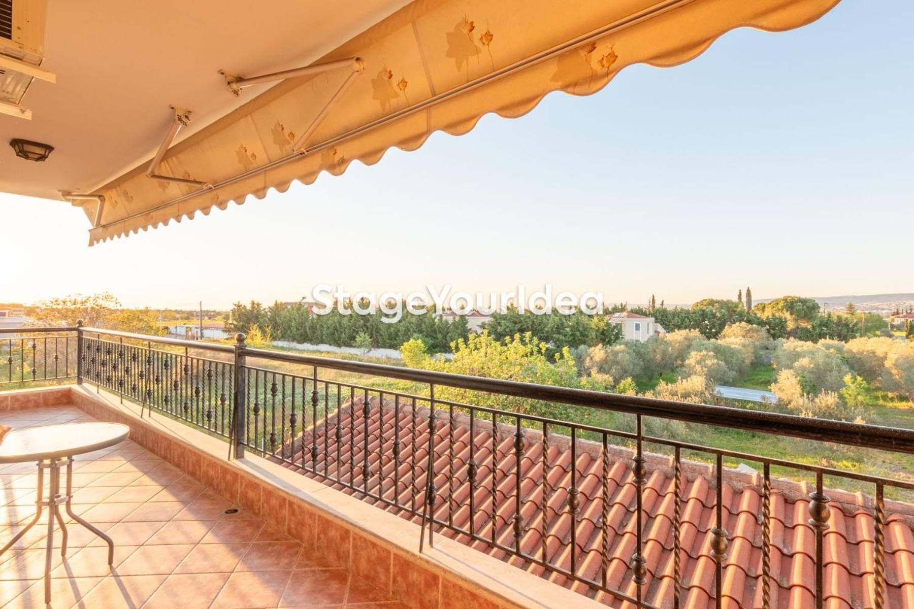 Luxury Appartment, Only 7 Minutes From Thessaloniki Airport And 15 Minutes From City Center ,For 8-23 People Also For Gatherings And Parties Neon Rysion Exteriör bild